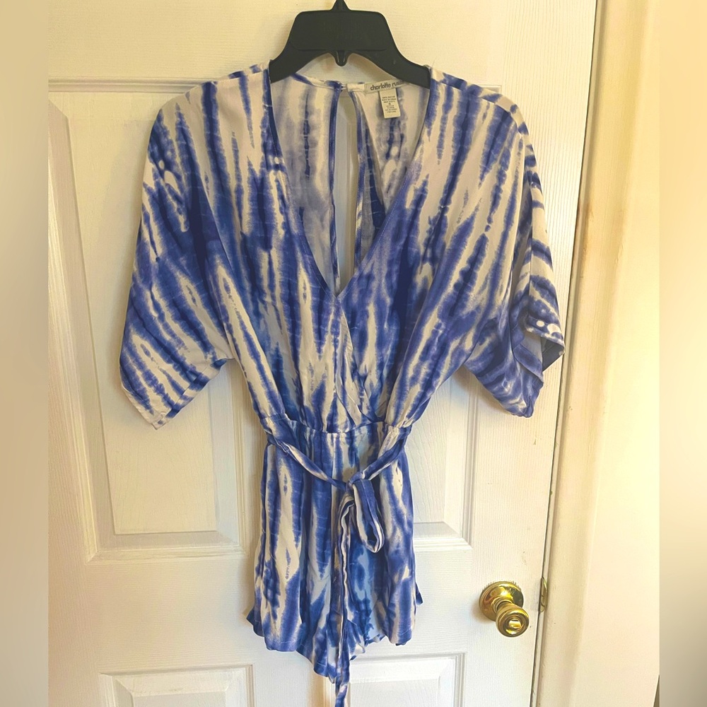 WOMENS CHARLOTTE RUSSE SZ SMALL BLUE TIE DYE ROMPER - ONLY WORN ONCE ON TRIP